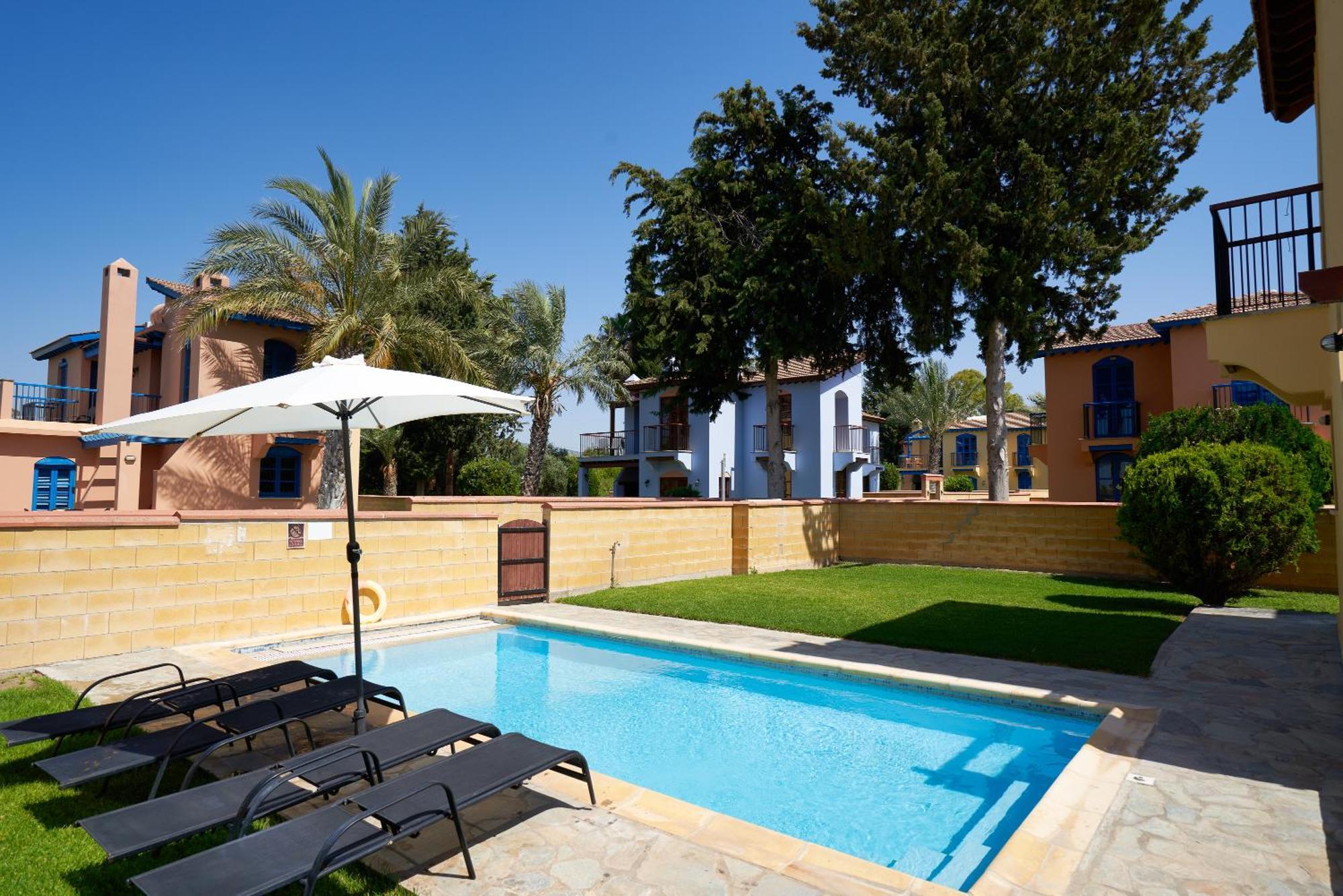 The Olympians Villas Polis Buitenkant foto